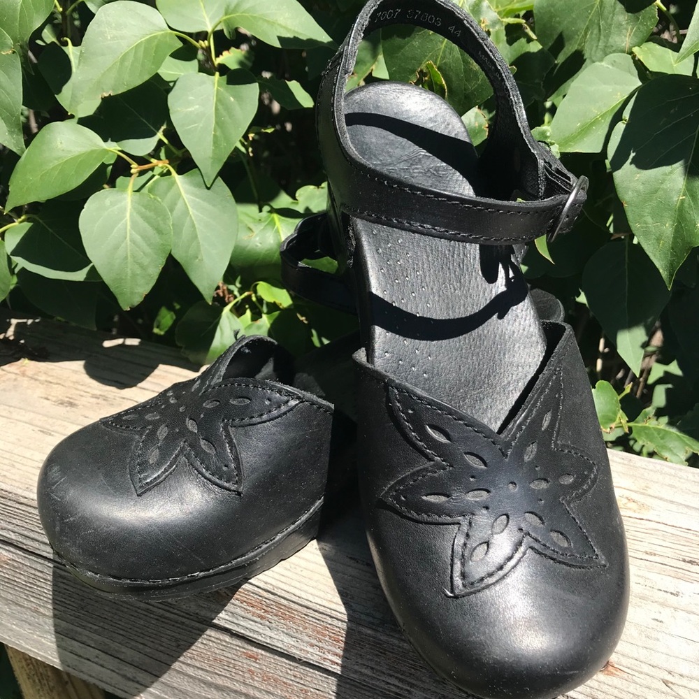 Dansko shoes